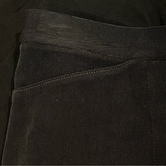 Chico's Travelers Cropped Wide Leg Pants- Flawed - Picture 8 of 9